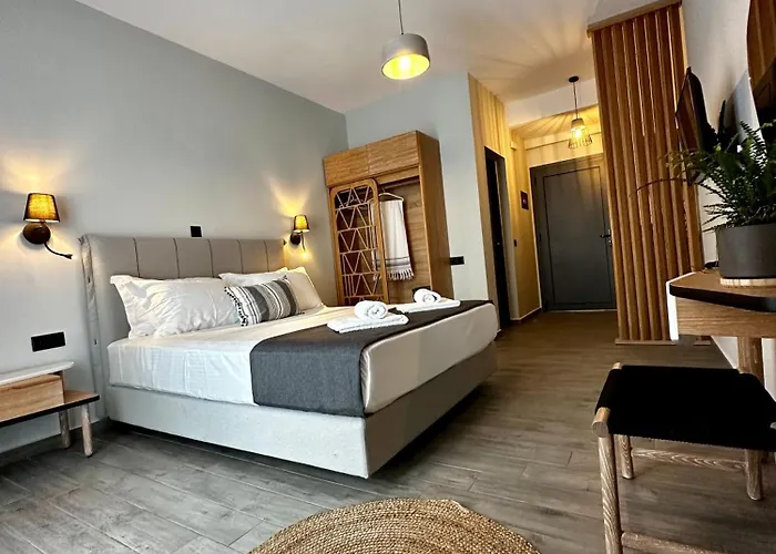 Thea Comfy Living