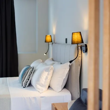 Апарт-отель Thea Comfy Living 4*