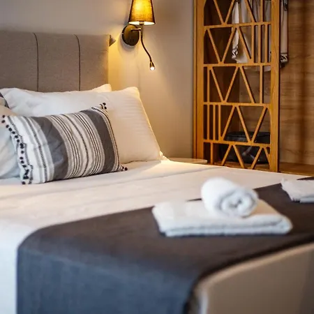 Thea Comfy Living 4* Неа-Врасна