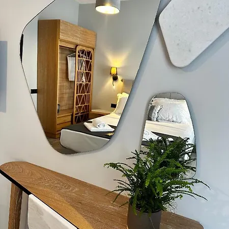 Апарт-отель Thea Comfy Living