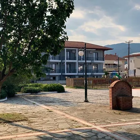 Thea Comfy Living 4* Неа-Врасна
