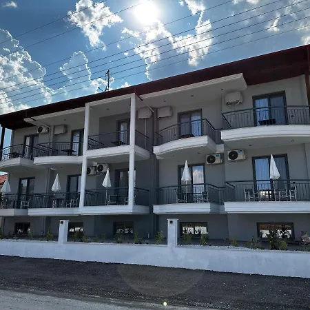 Thea Comfy Living Апарт-отель Неа-Врасна