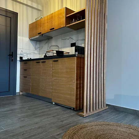Thea Comfy Living Неа-Врасна