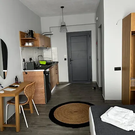 Апарт-отель Thea Comfy Living