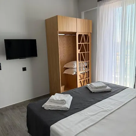 Thea Comfy Living Неа-Врасна